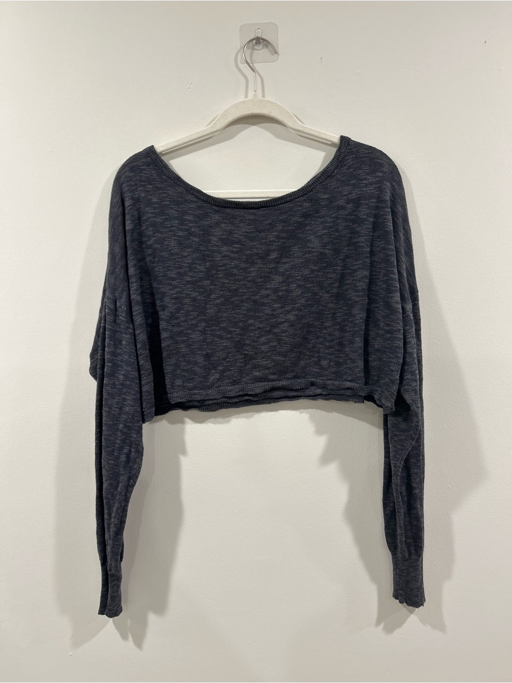 NATURAL LIFE Charcoal Heather Cropped Long-Sleeve Top